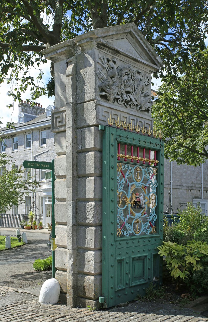 门墩与前广场的建筑物，前皇家海军医院，普利茅斯 作者 未知未知