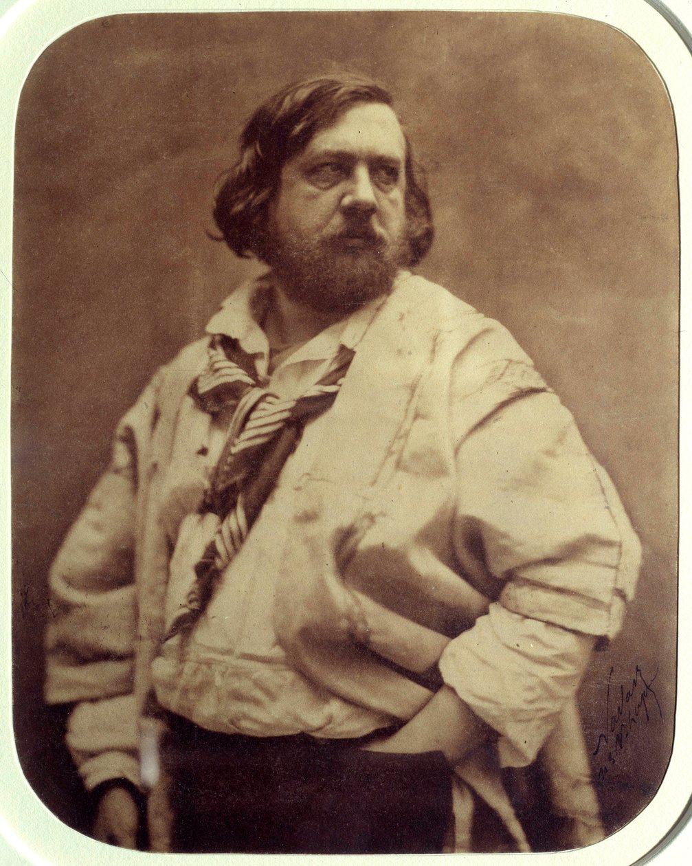 法国作家 Theophile Gautier (1811-1872) 身穿白色衬衫的肖像 摄影：Felix Tournachon dit Nadar (1820-1910) 1854 年巴黎，奥赛博物馆 作者 纳达尔