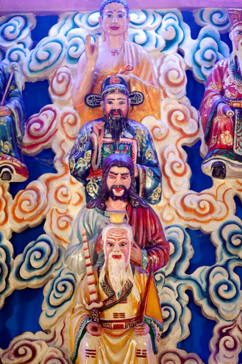 Cao Dai寺庙，老Tseu，耶稣，Bouddha和孔子，Phu Quoc，越南 作者 不明