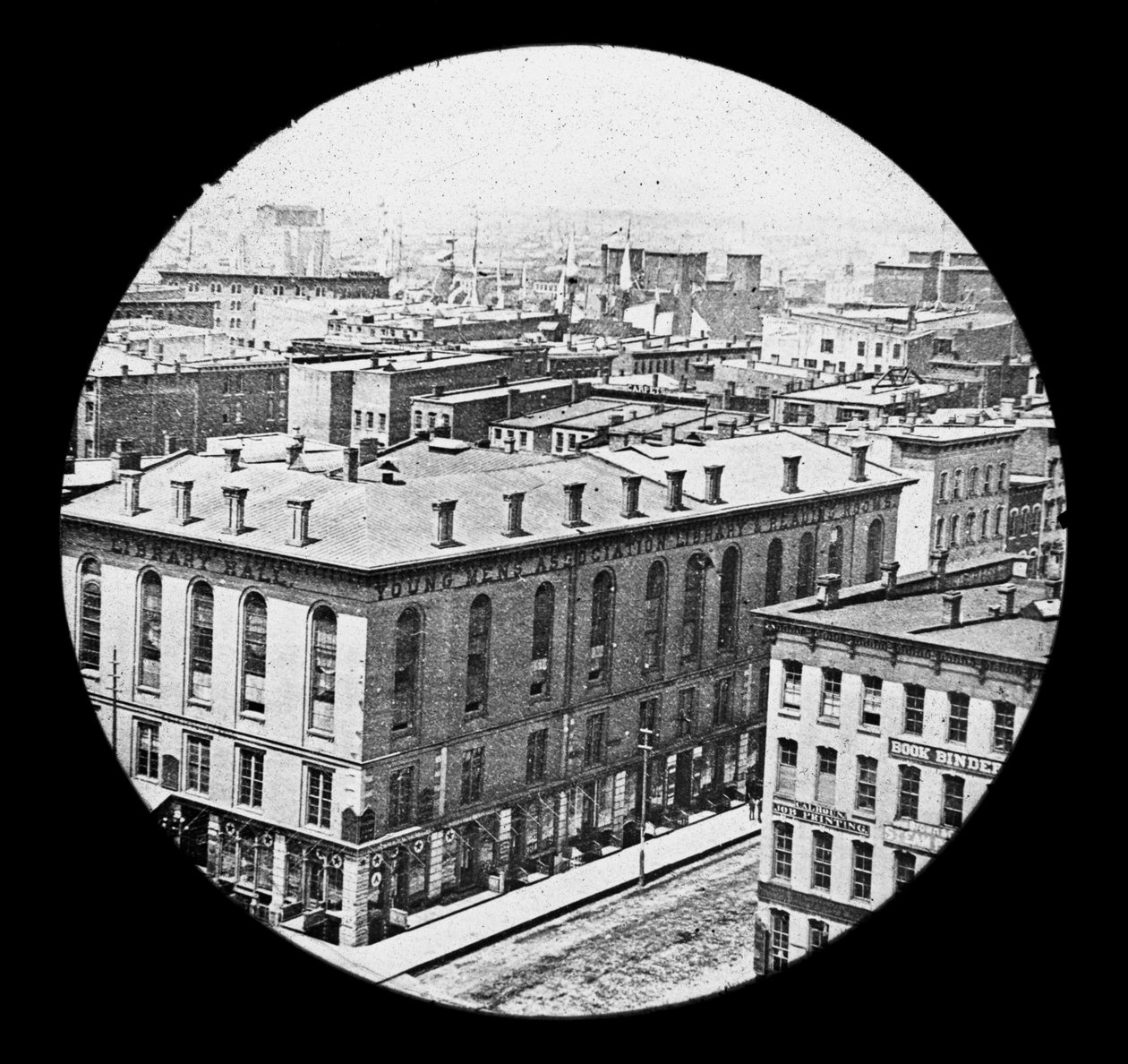 1871年芝加哥大火前法院的西北视图 作者 美国摄影师