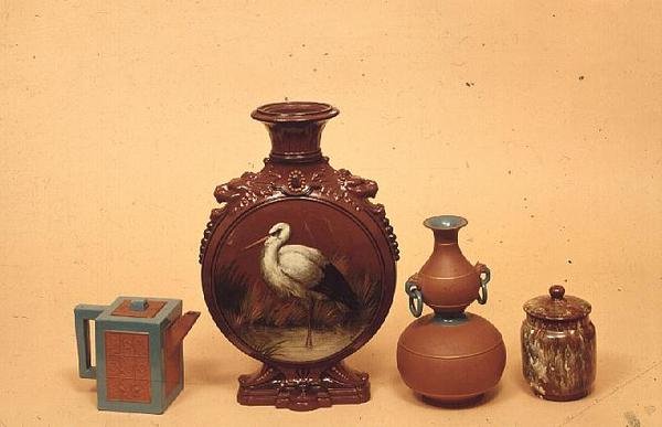 Watcombe陶器朝圣者瓶，罐子和盖子，c.1875（陶器） 作者 英语学校