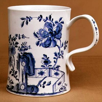 伍斯特蓝色和白色大啤酒杯，c.1745（瓷器） 作者 英语学校