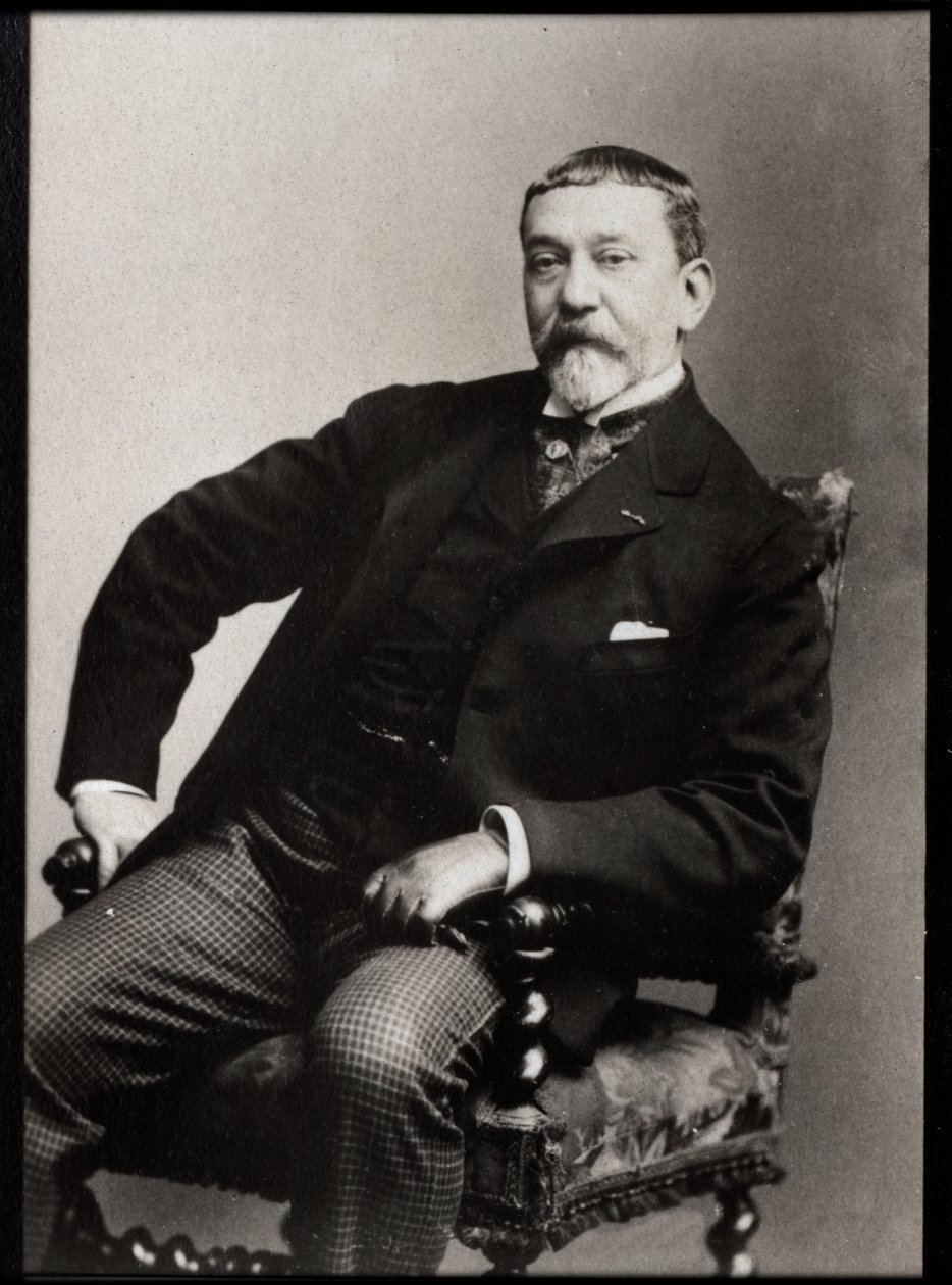 Ferdinand Roybet（1840-1920），法国画家和蚀刻师的肖像。 作者 法国摄影师