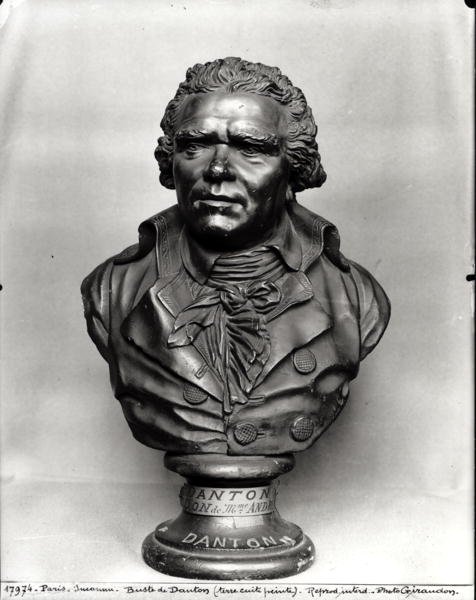 Georges Danton的半身像（1759-94）（彩绘兵马俑） 作者 法语学校