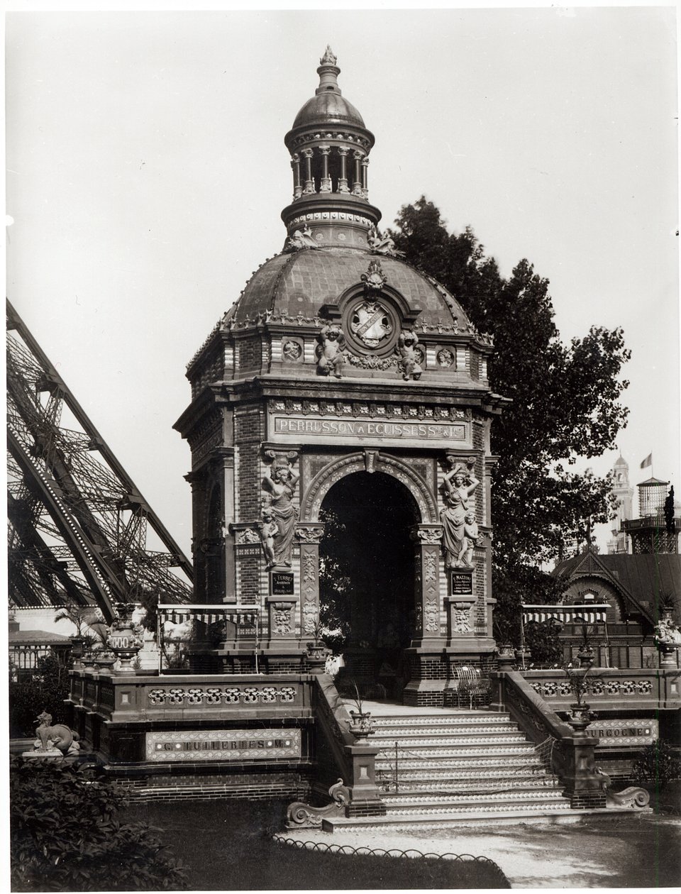 Pavilion Perrusson参加1889年巴黎世界博览会 作者 阿道夫·吉拉顿（Adolphe Giraudon）
