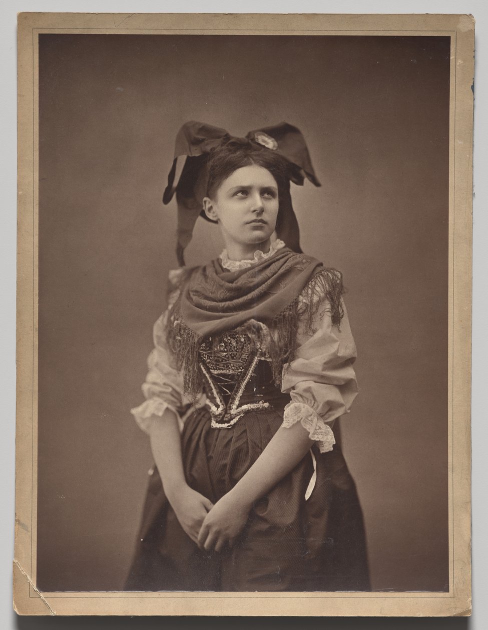 年轻的阿尔萨斯妇女 作者 阿道夫·布劳恩（Adolphe Braun）