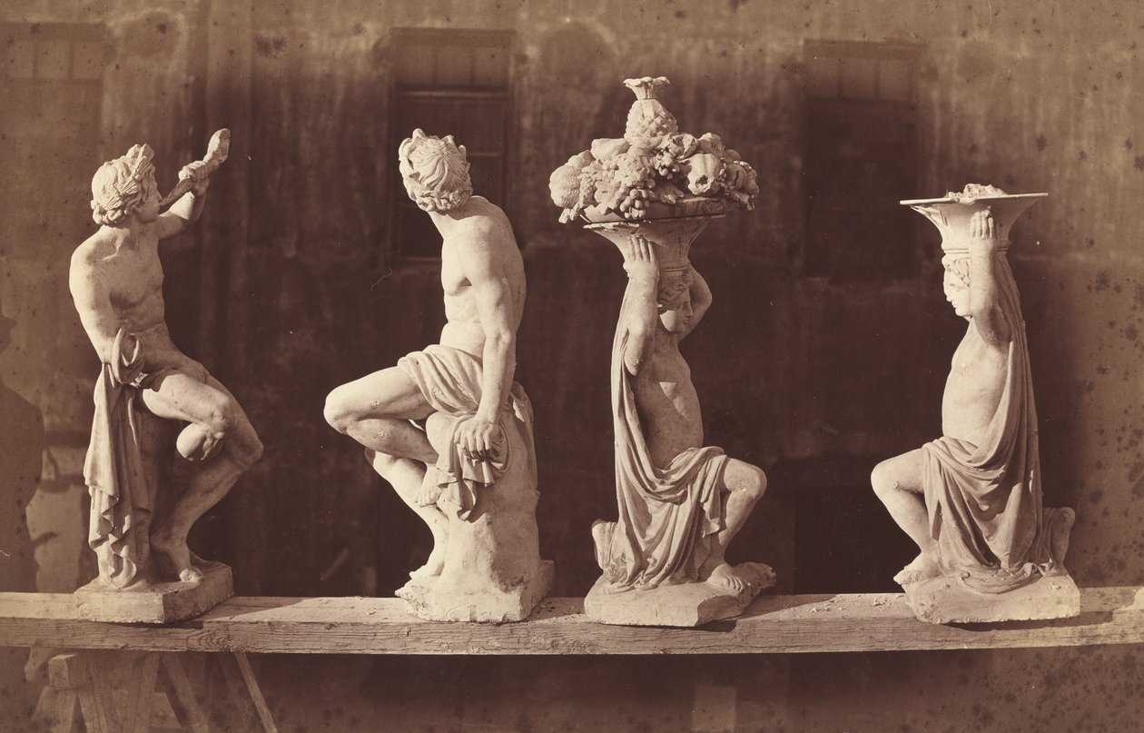 四个雕像，约1868年。 作者 阿道夫·特里斯（Adolphe Terris）