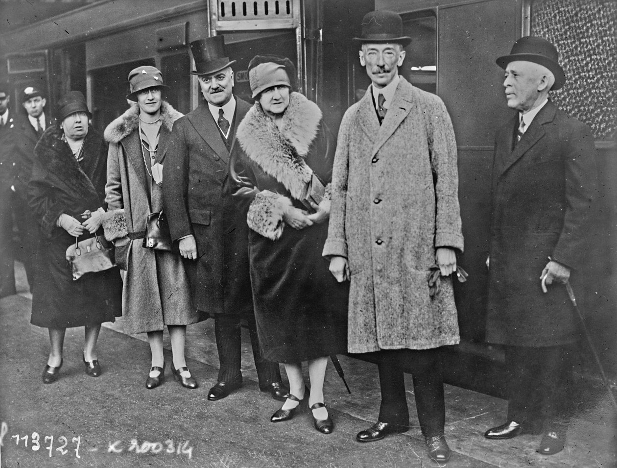 1926年10月14日，魁北克总理Louis-Alexandre Taschereau和他的妻子Adine Dionne在伦敦 作者 法新社