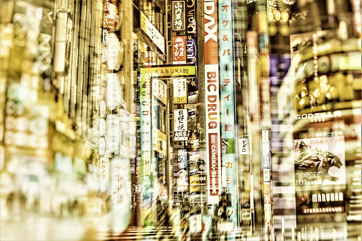  作者 亚历克斯·卡明克