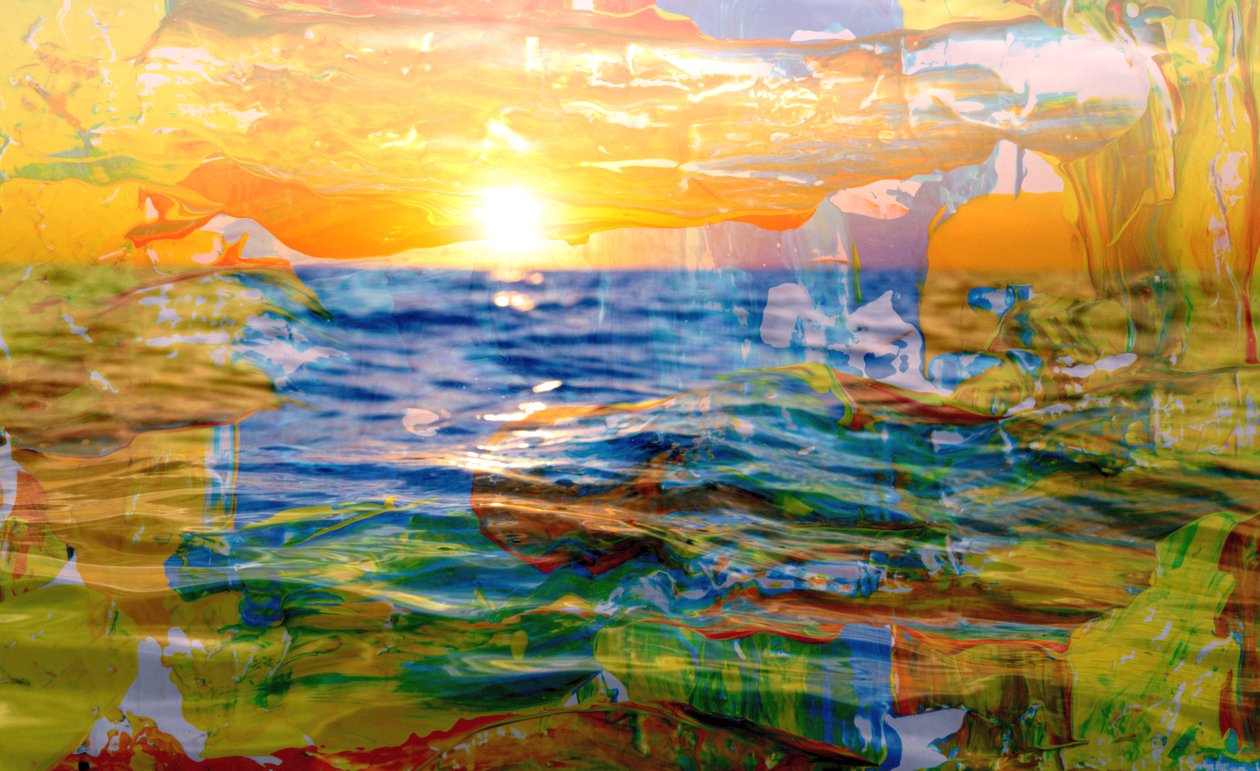 Energy,2019,(mixed media) 作者 亚历克斯·卡明克