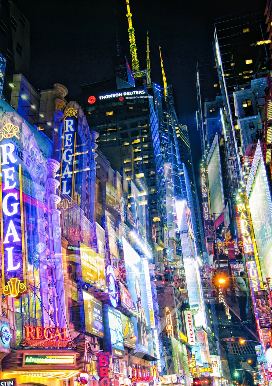  作者 亚历克斯·卡明克