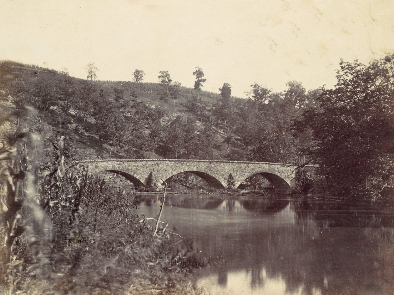 安提塔姆桥，在沙普斯堡和布恩斯伯勒公路上，编号1，1862年9月，1862年。 作者 亚历山大·加德纳