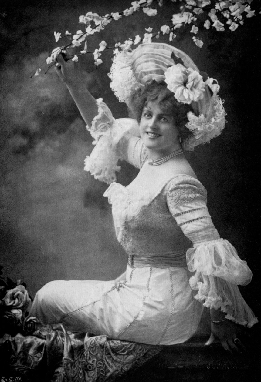 玛丽·斯图霍尔姆（Marie Studholme）1875-1930，英国戏剧演员，1902-1903年。 作者 阿尔弗雷德·埃利斯和沃勒里