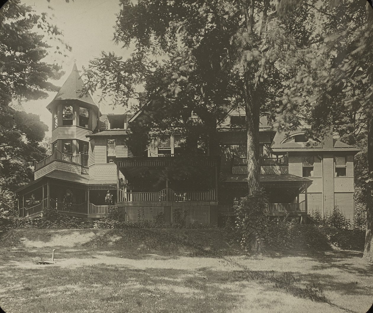 Oaklawn House，（东区） 作者 阿尔弗雷德·斯蒂格利茨