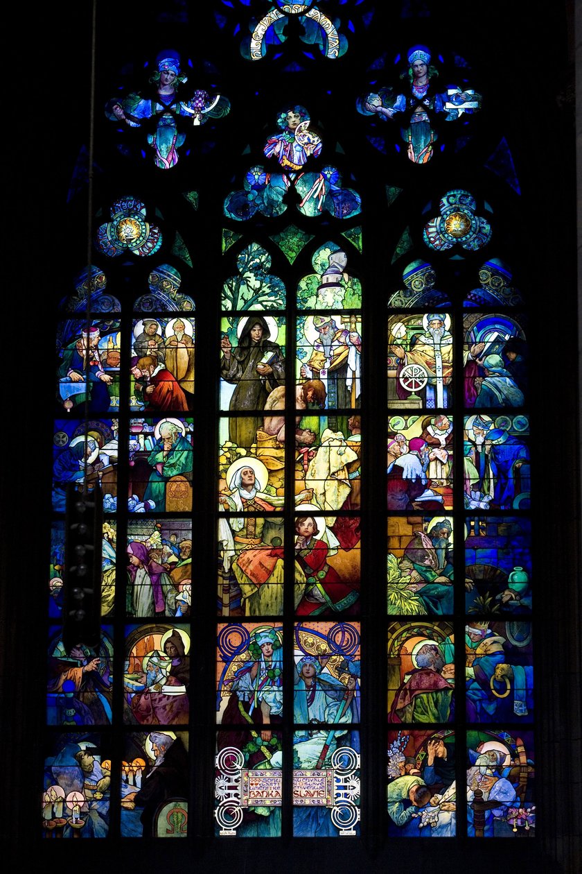 捷克共和国布拉格圣盖伊大教堂的阿尔方斯-穆夏（Alphonse Mucha）（1860-1939）的彩色玻璃。摄影 2009年 作者 阿方斯·慕夏