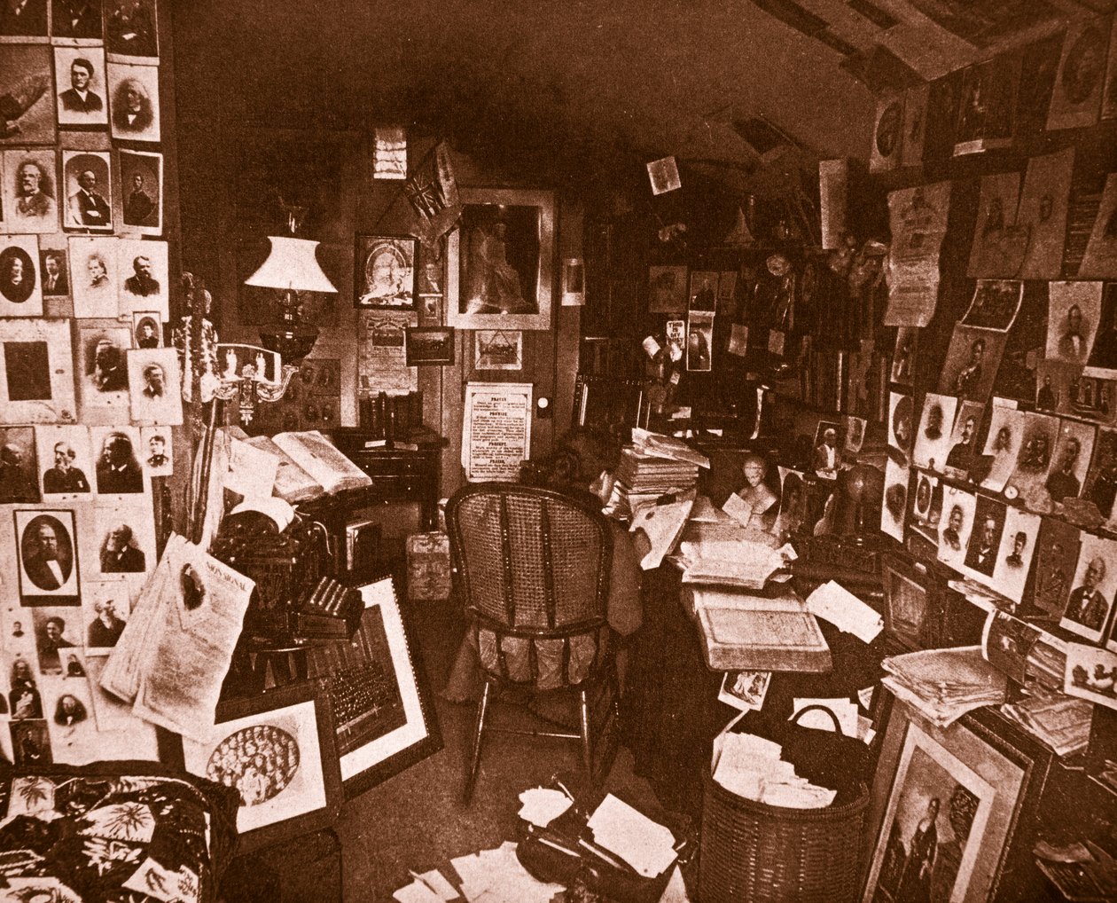 Frances E. Willards Rest Cottage，1889（sepia photo） 作者 美国摄影师