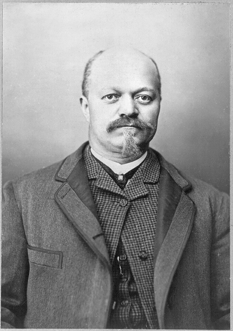 Coleman Manufacturing Co.的Warren C. Coleman，1899-1900 作者 美国摄影师