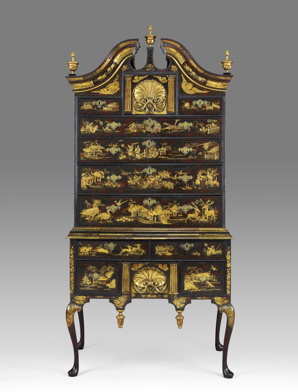 高抽屉来自马萨诸塞州波士顿，1730-60（软枫木和东部白松木） 作者 美国学校