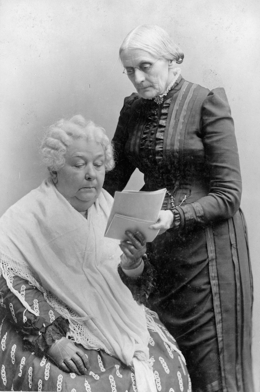 伊丽莎白·卡迪·斯坦顿（Elizabeth Cady Stanton）和她的朋友苏珊·安东尼（Susan B.Anthony），约1900年 作者 美国摄影师