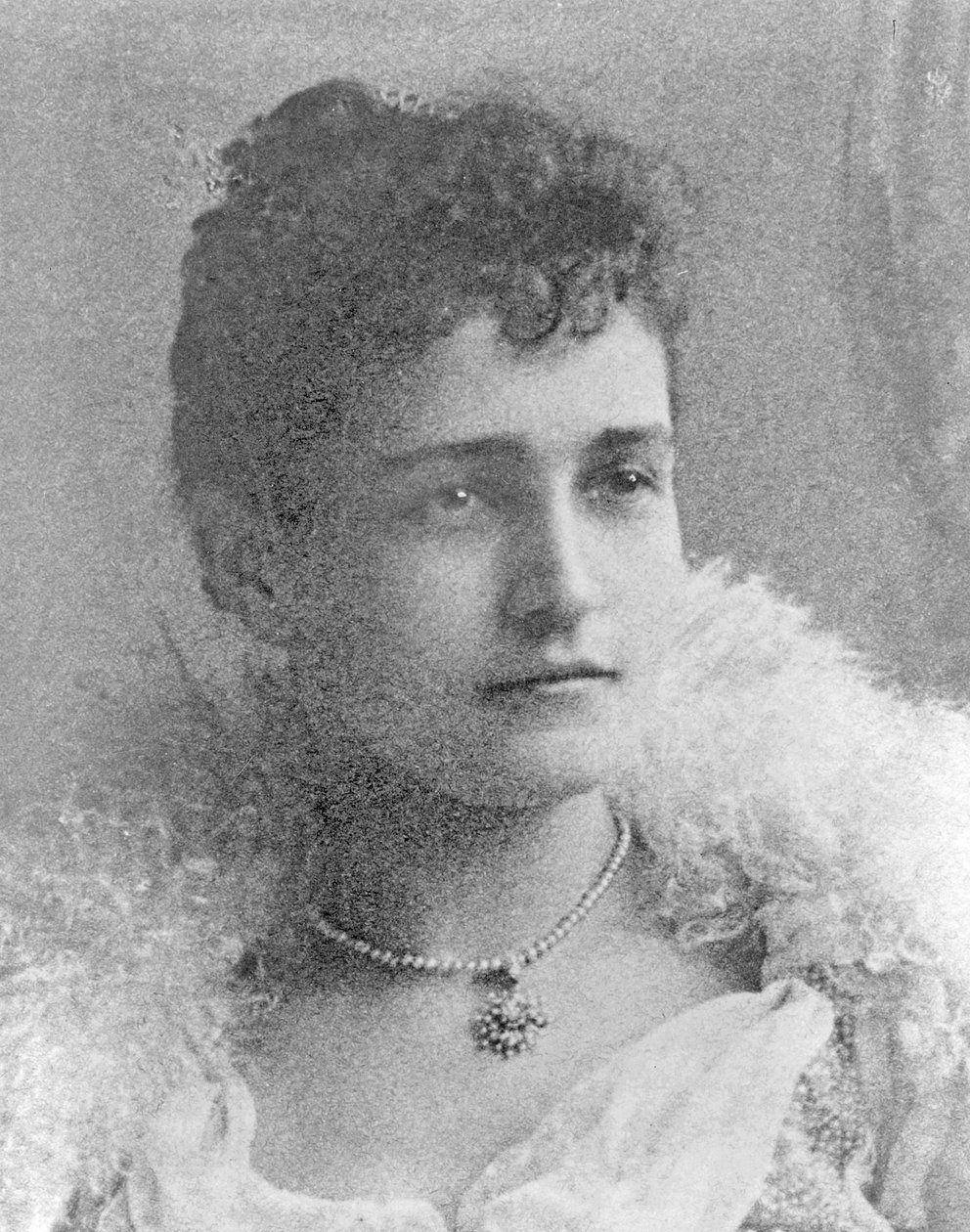 Mary McKee (b/w photo) 作者 美国摄影师