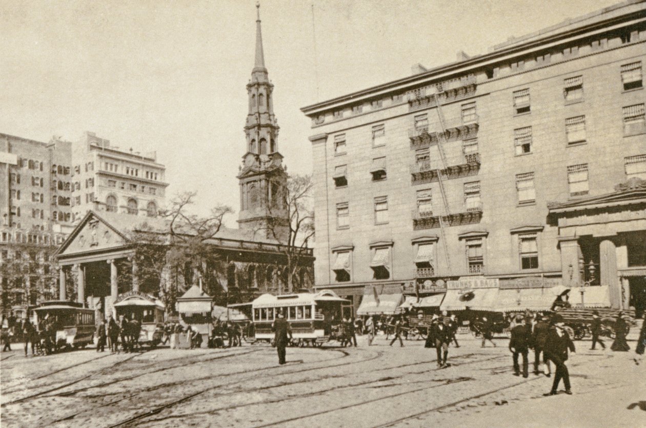 St Pauls Chapel和Astor House，位于纽约市政厅公园，1892年 作者 美国摄影师
