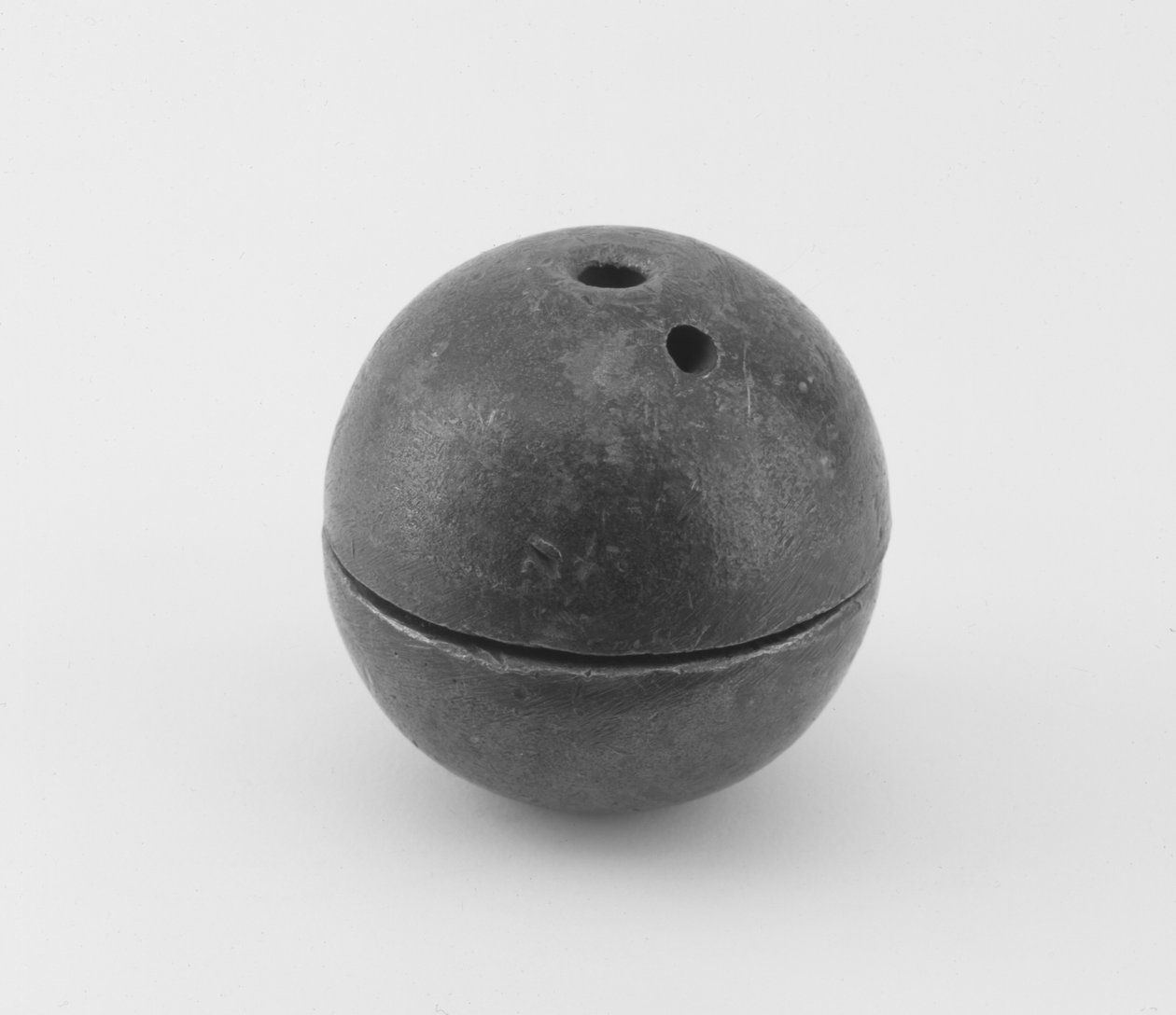 炸弹外壳，干草市场暴动，1886年 作者 美国学校