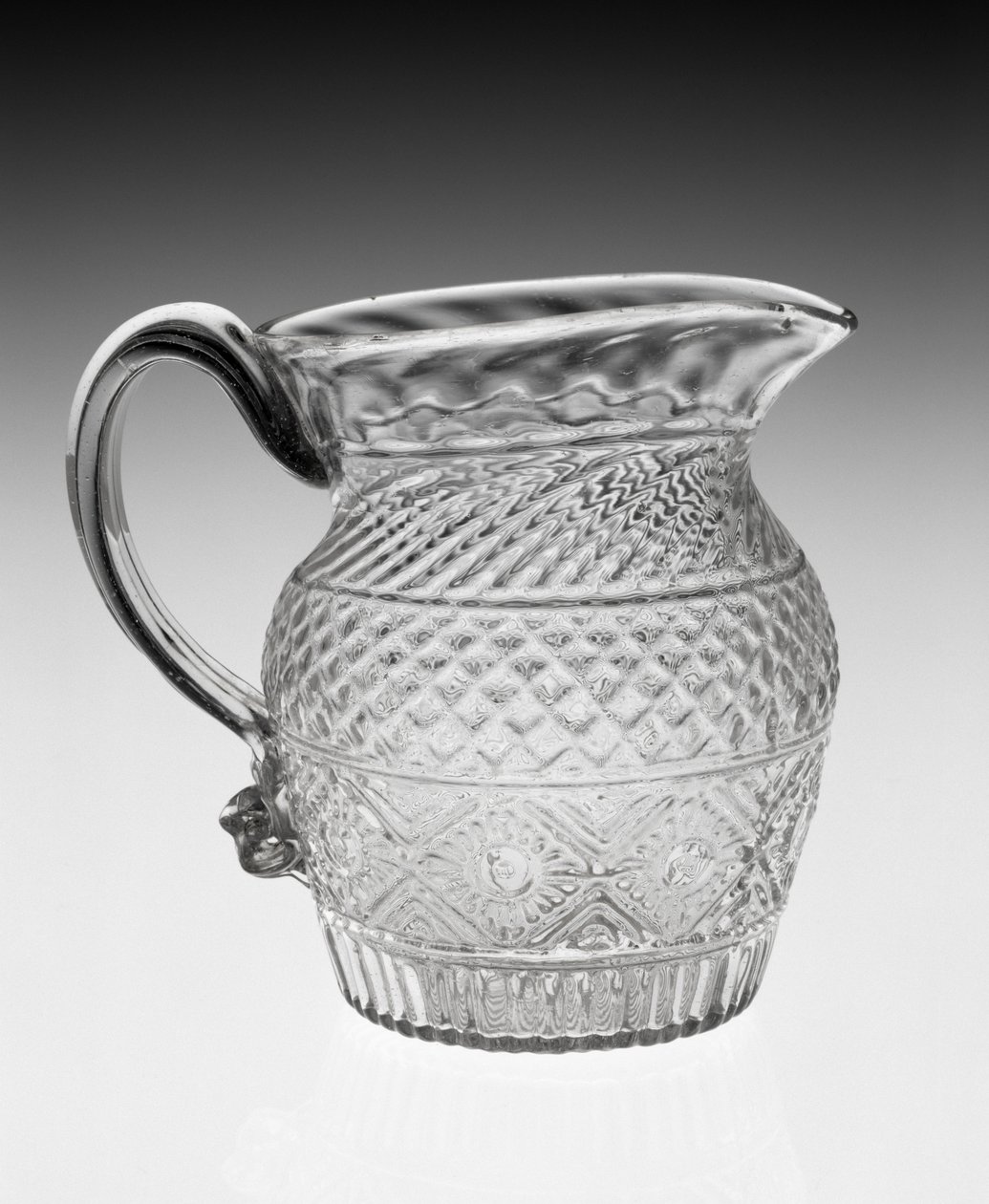 奶油壶，约1820-1840（铅玻璃 作者 美国学校