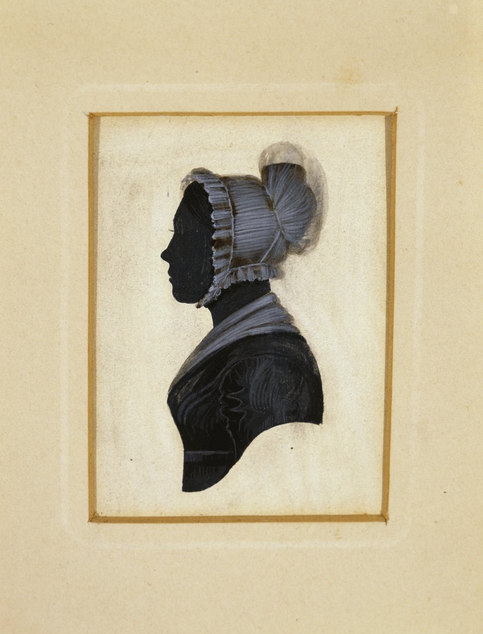 一位女士的剪影，约1830-1840年（编织纸上的黑色墨水与棕色和白色粉笔勾勒）。 作者 美国学校