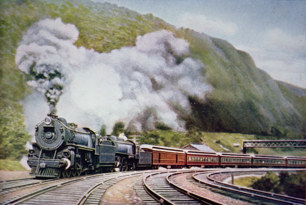 纽约至芝加哥的快车在阿勒格尼的马蹄形弯道上，约1930年（彩色平版印刷）。 作者 美国学校
