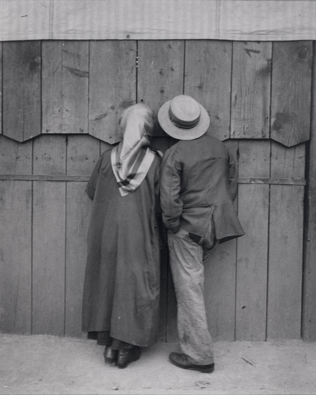 马戏团，布达佩斯，1920年5月19日 作者 安德烈·克特斯（Andre Kertesz）