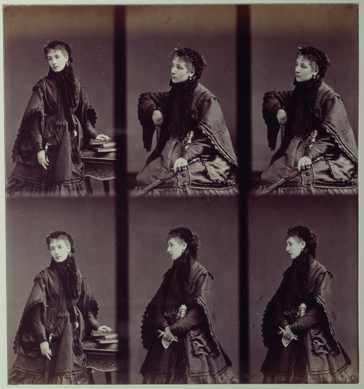 萨拉-伯恩哈特（1844-1923）身着城镇服装的画像 作者 安德烈·阿道夫·尤金·迪斯德里
