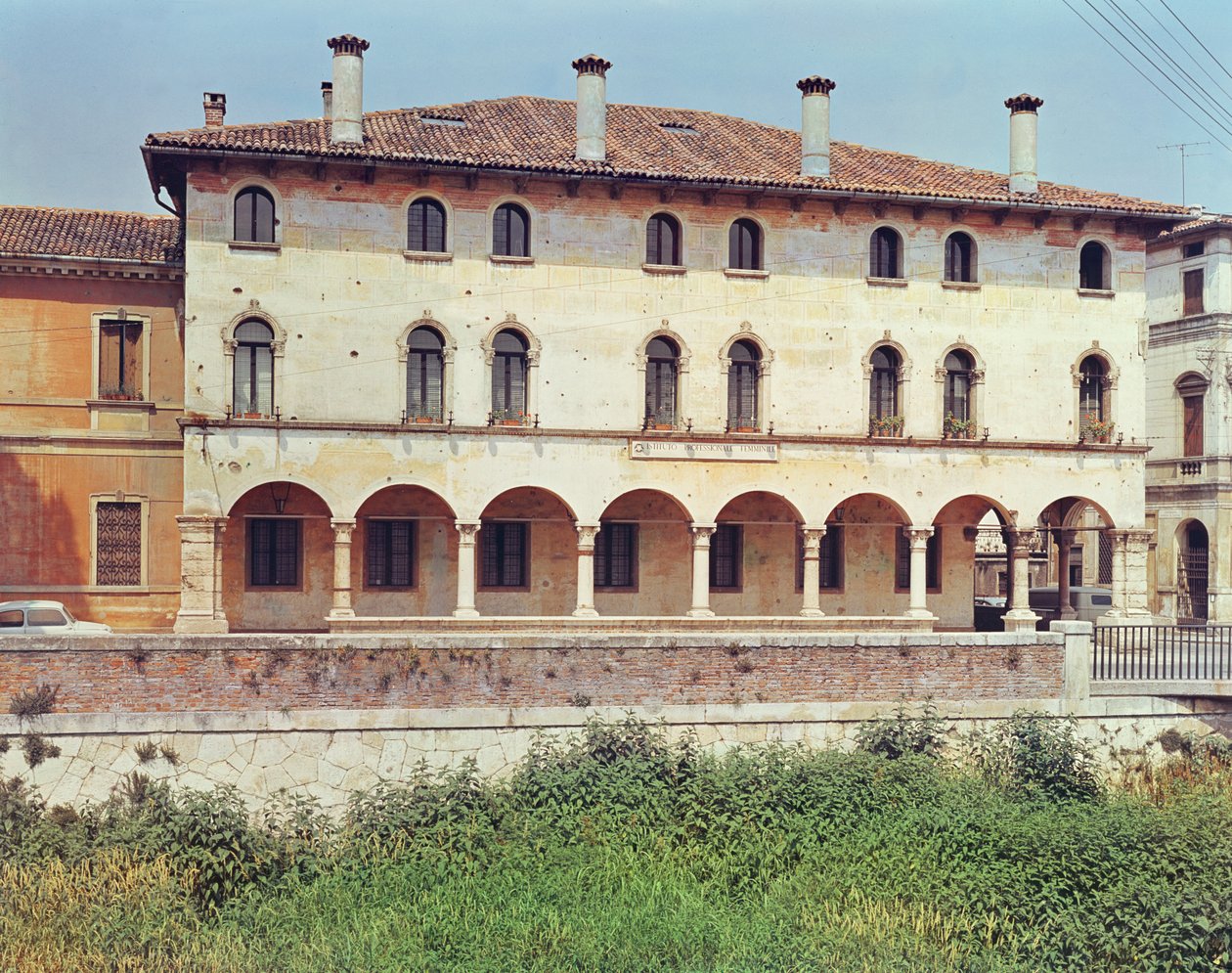 Palazzo Angaran，1560-66 作者 安德里亚·帕拉迪奥（Andrea Palladio）
