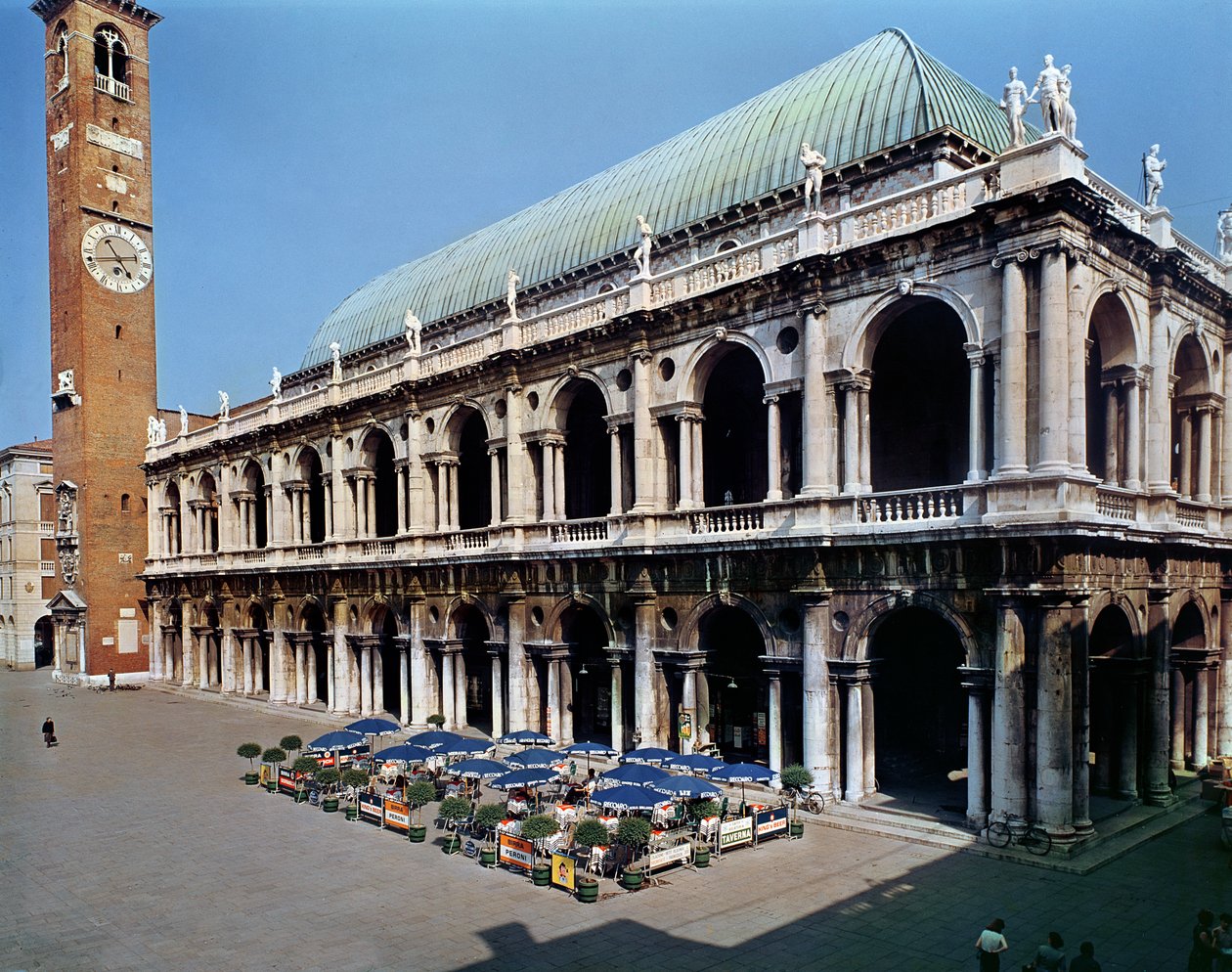 大教堂Palladiana的门面的看法，建立1549-1614 作者 安德里亚·帕拉迪奥（Andrea Palladio）