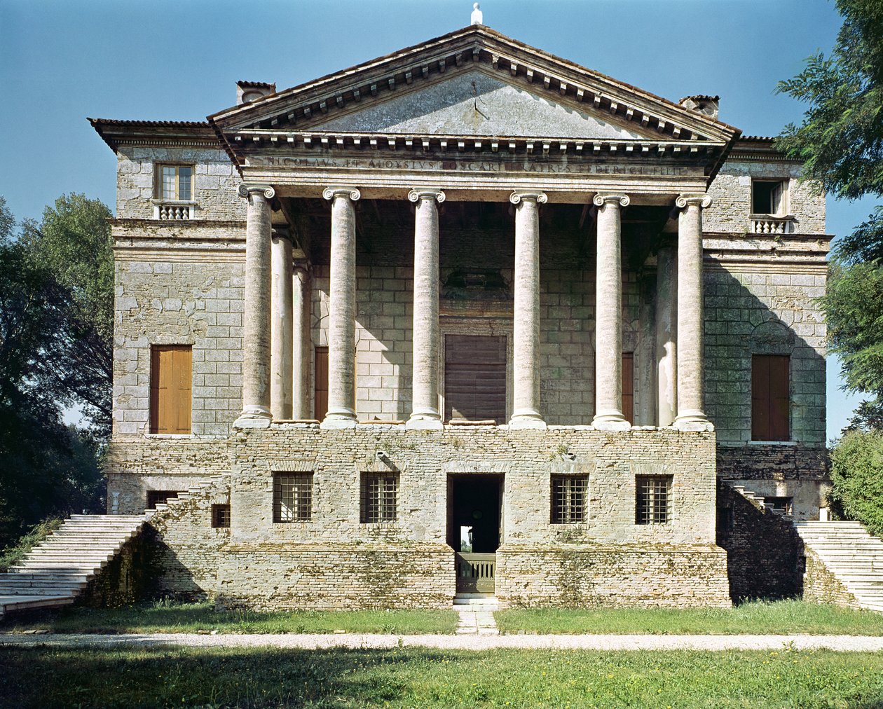 主要立面的看法，建于1559-60 作者 安德里亚·帕拉迪奥（Andrea Palladio）