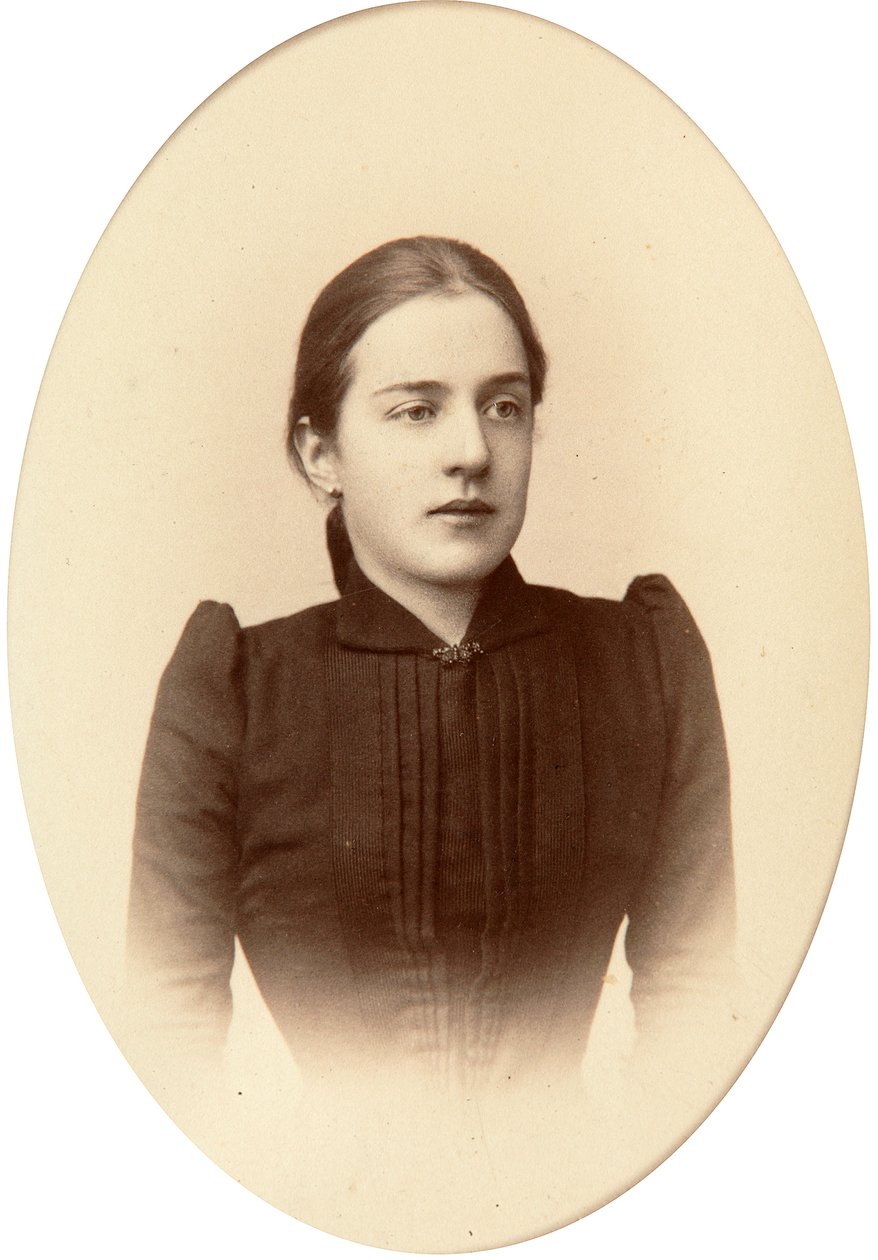 亚历山德拉·特鲁古（Alexandra Treugut），c1888-c1892 作者 安德烈·丹尼尔（Andrei Deniere）