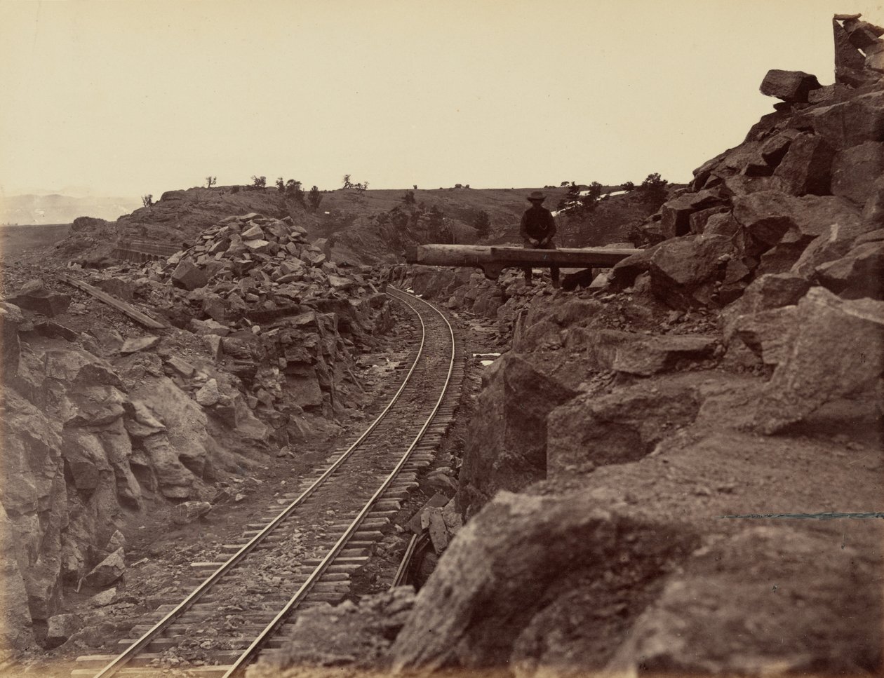 图版 9.戴尔克里克桥东引桥，1869 年（照片） 作者 安德鲁·约瑟夫·拉塞尔