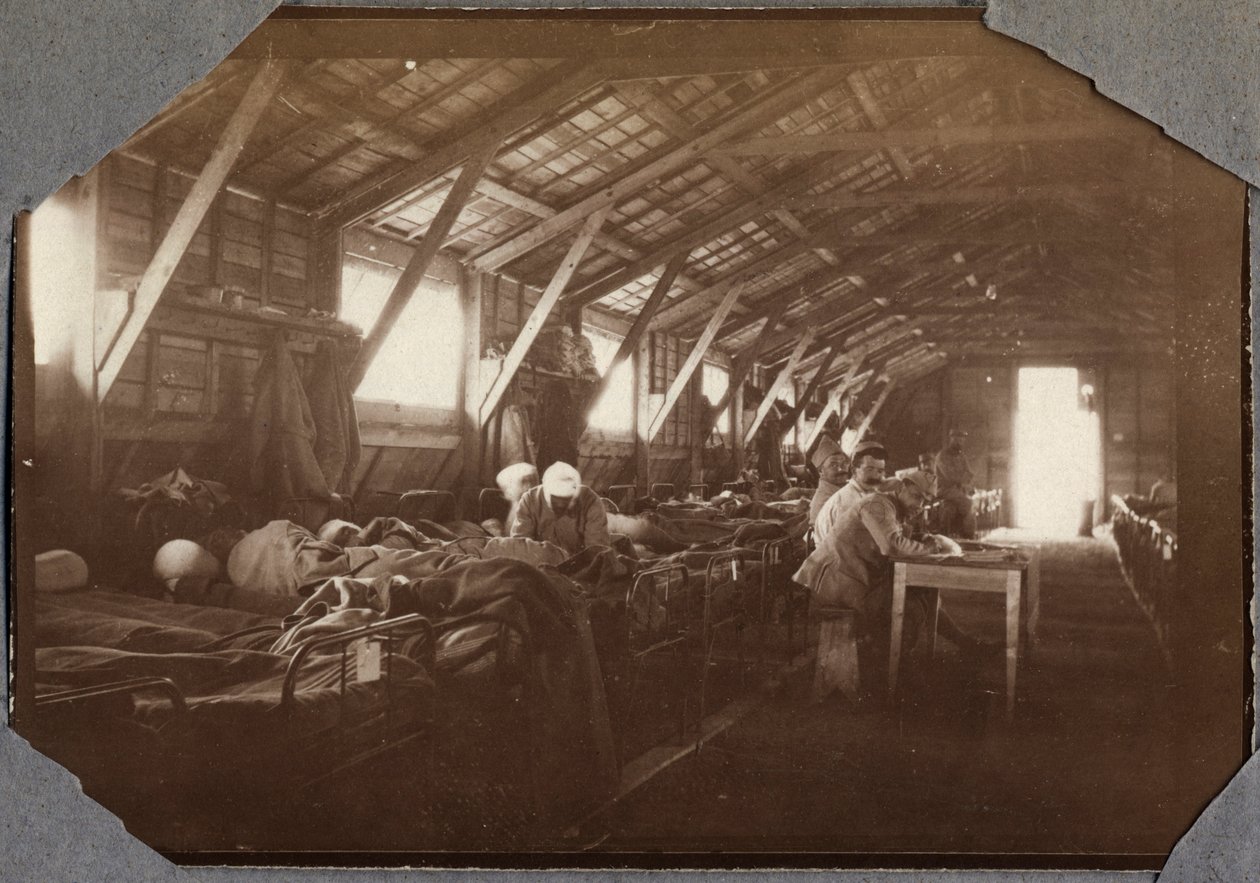 First World War 1914-1918: barracks of wounded French war soldiers in Couville in the English Channel, Lower Normandy (Lower Normandy), France. Anonymous photography May 1917. Private collection, Stella. 作者 匿名匿名
