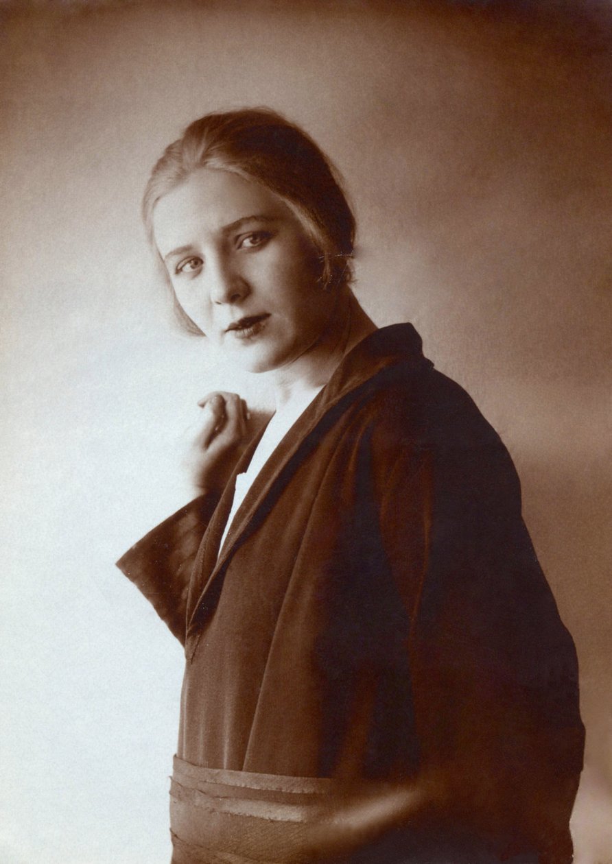 Izabella Danilovna Yurieva (1899-2000), Anonymous 作者 匿名匿名