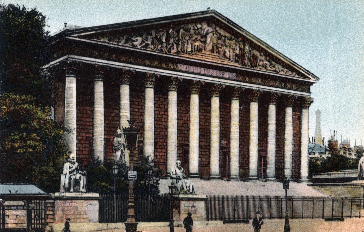 Paris: exterior view of the Chamber of Deputes (National Assembly, Palais Bourbon). Photograph of 1920 in “” Artistic Album”” of the city of Paris. Private collection. 作者 匿名匿名