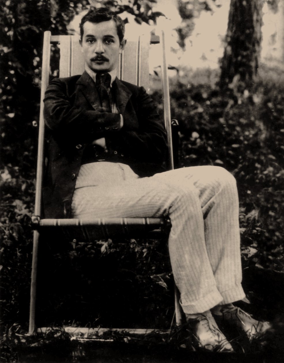 萨沙-乔尔尼--诗人萨沙-乔尔尼（1880-1932）的肖像，匿名。照片 作者 匿名匿名