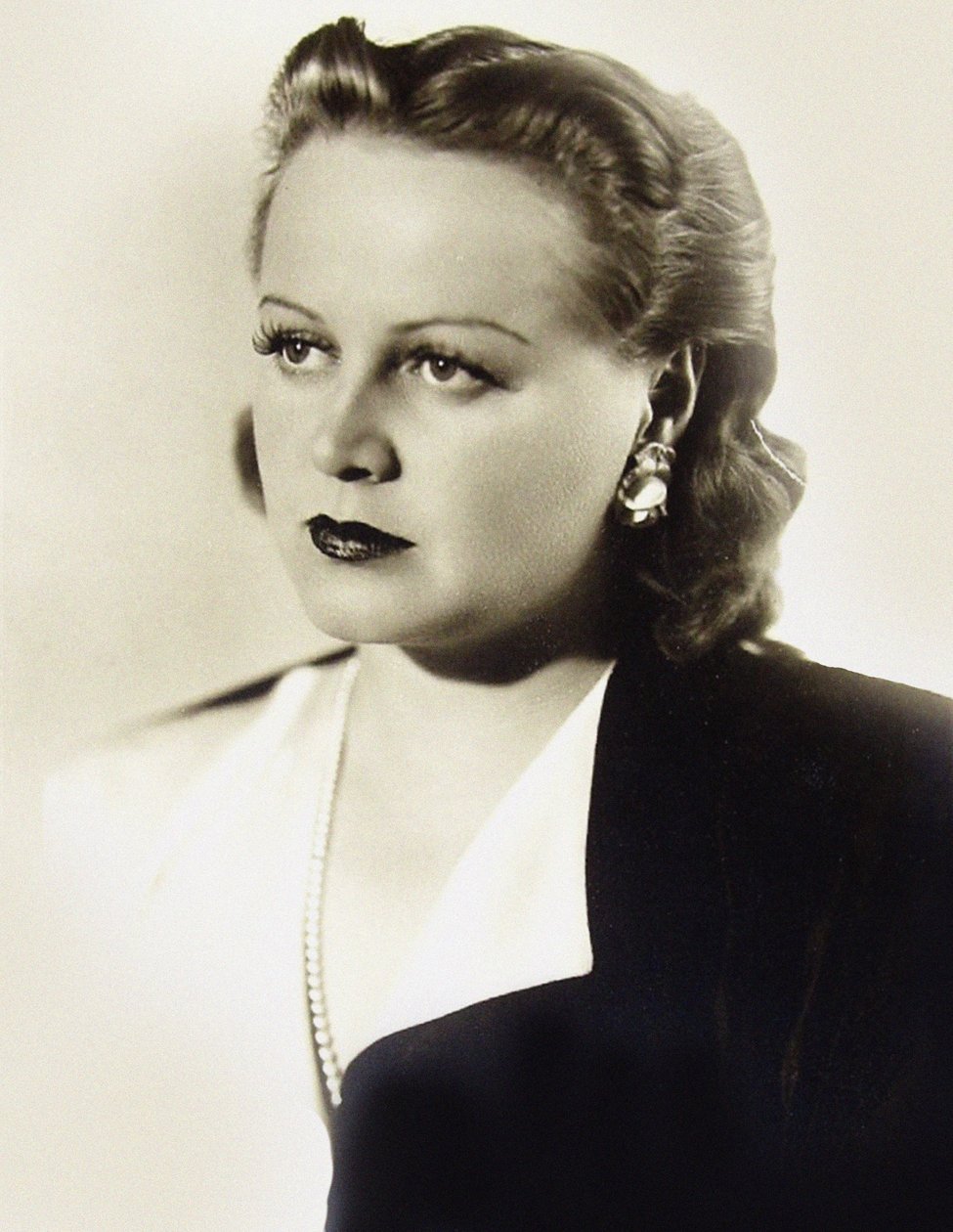Tatiana Kirillovna Okunevskaya (1914-2002), 匿名.照片，1930年代末。私人收藏 作者 匿名匿名