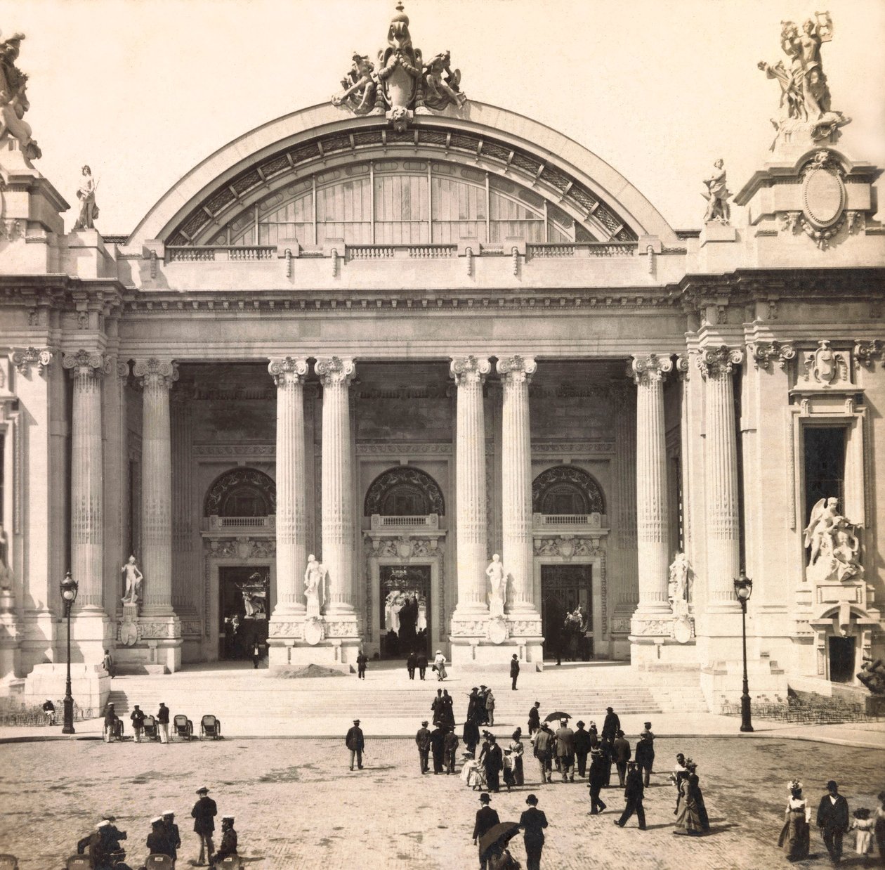 1900年世界博览会--巴黎1900年世界博览会：Entre du Grand Palais--私人收藏 作者 匿名匿名