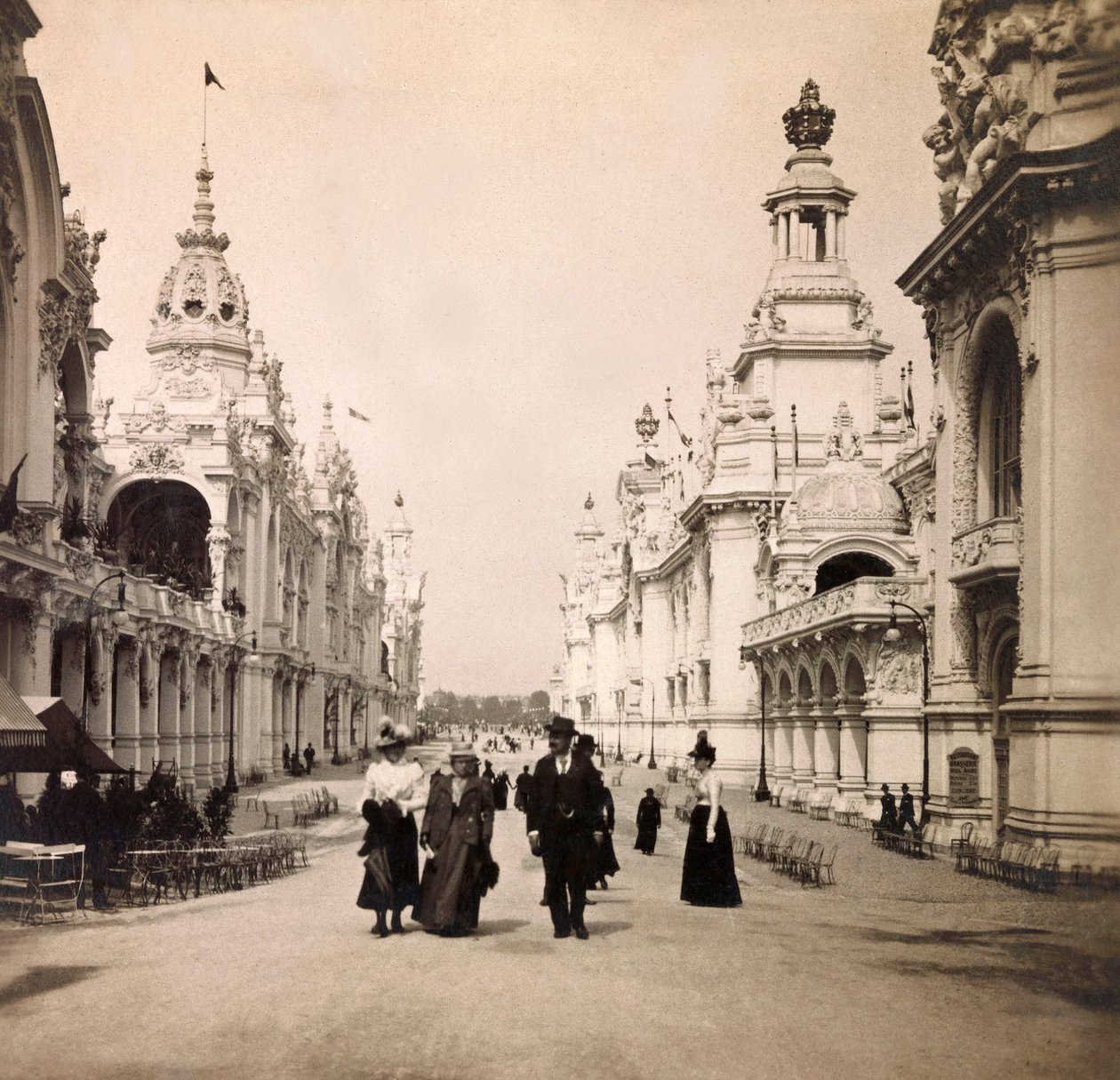 Universal Exposition of 1900 - Exposition Universelle de 1900 in Paris: Esplanade des Invalides - private collection 作者 匿名匿名