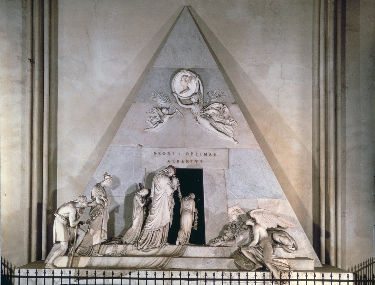 大公玛丽亚克里斯汀墓，奥地利女皇玛丽亚特丽莎的最爱女儿，1798-1805（大理石） 作者 安东尼奥·卡诺瓦