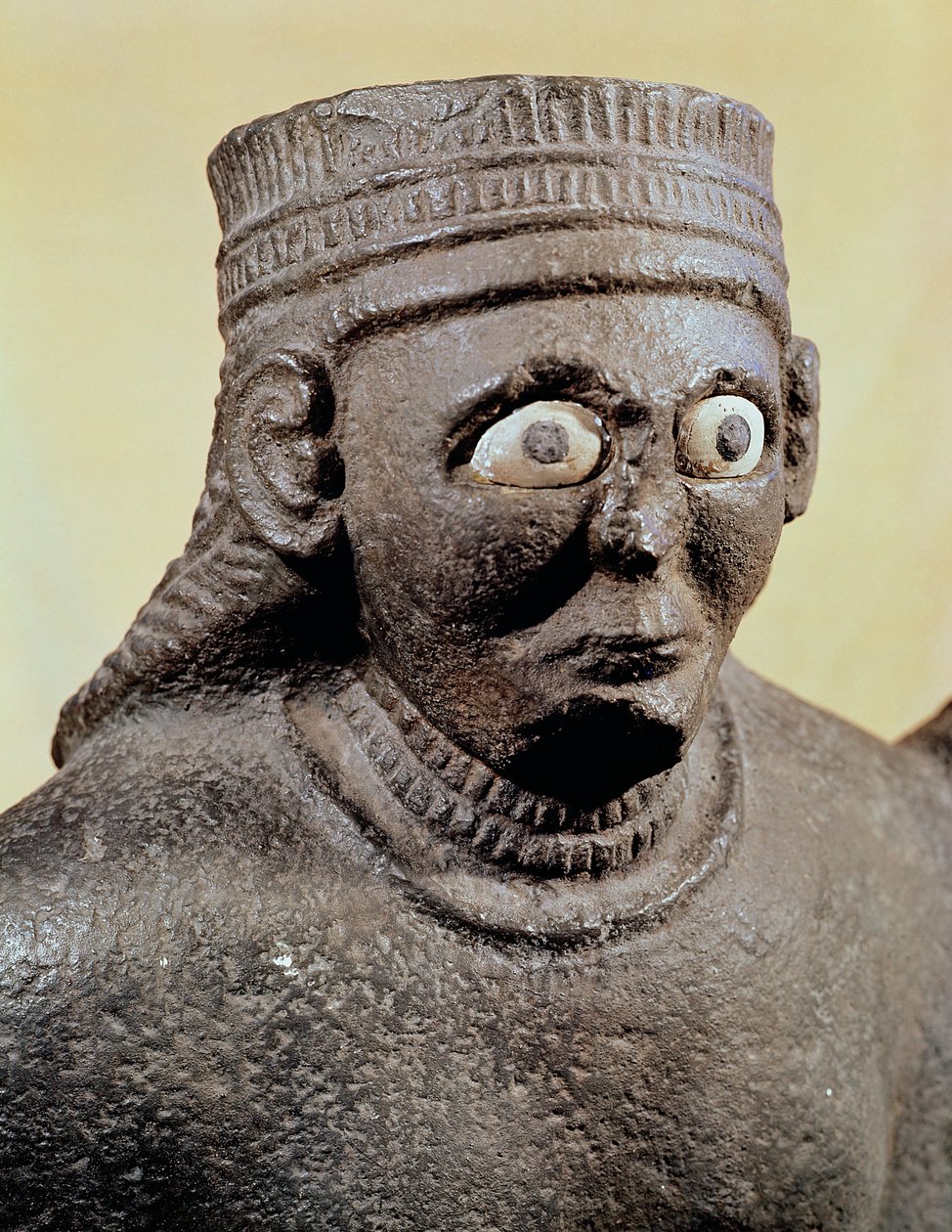 Ishtar女王，Hadad国王的妻子，来自叙利亚的Tell Halaf，公元前2900-1350 作者 亚述学校