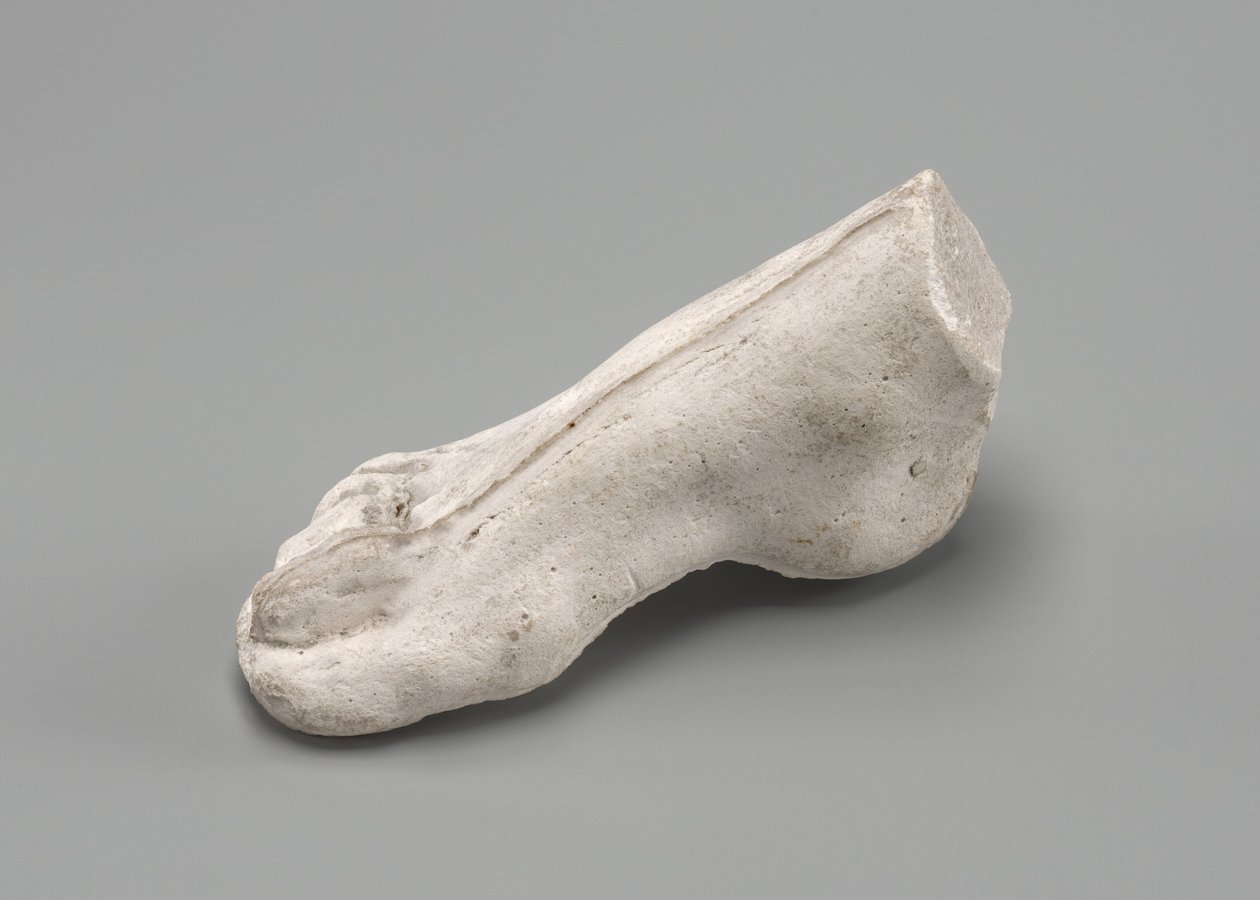 右脚，可能是1880年。 作者 奥古斯特·罗丹（Auguste Rodin）