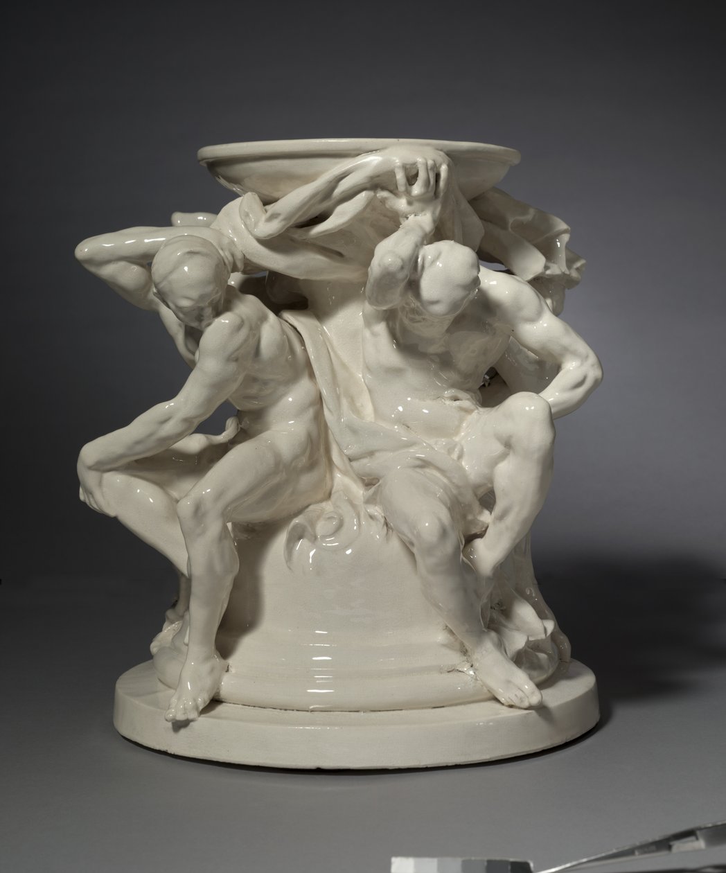 泰坦（Titans），花瓶的支撑，由Albert-Ernest Carrier-Belleuse设计 作者 奥古斯特·罗丹（Auguste Rodin）