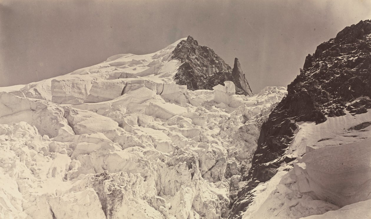 萨沃伊山的莫迪山，1860年。 作者 奥古斯特·罗莎莉·比森（Auguste Rosalie Bisson）