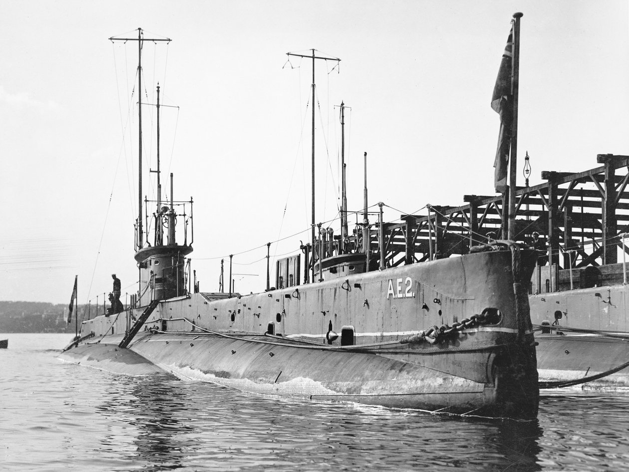 澳大利亚海军（RAN）潜艇AE1和AE2，c.1914 作者 澳大利亚摄影师