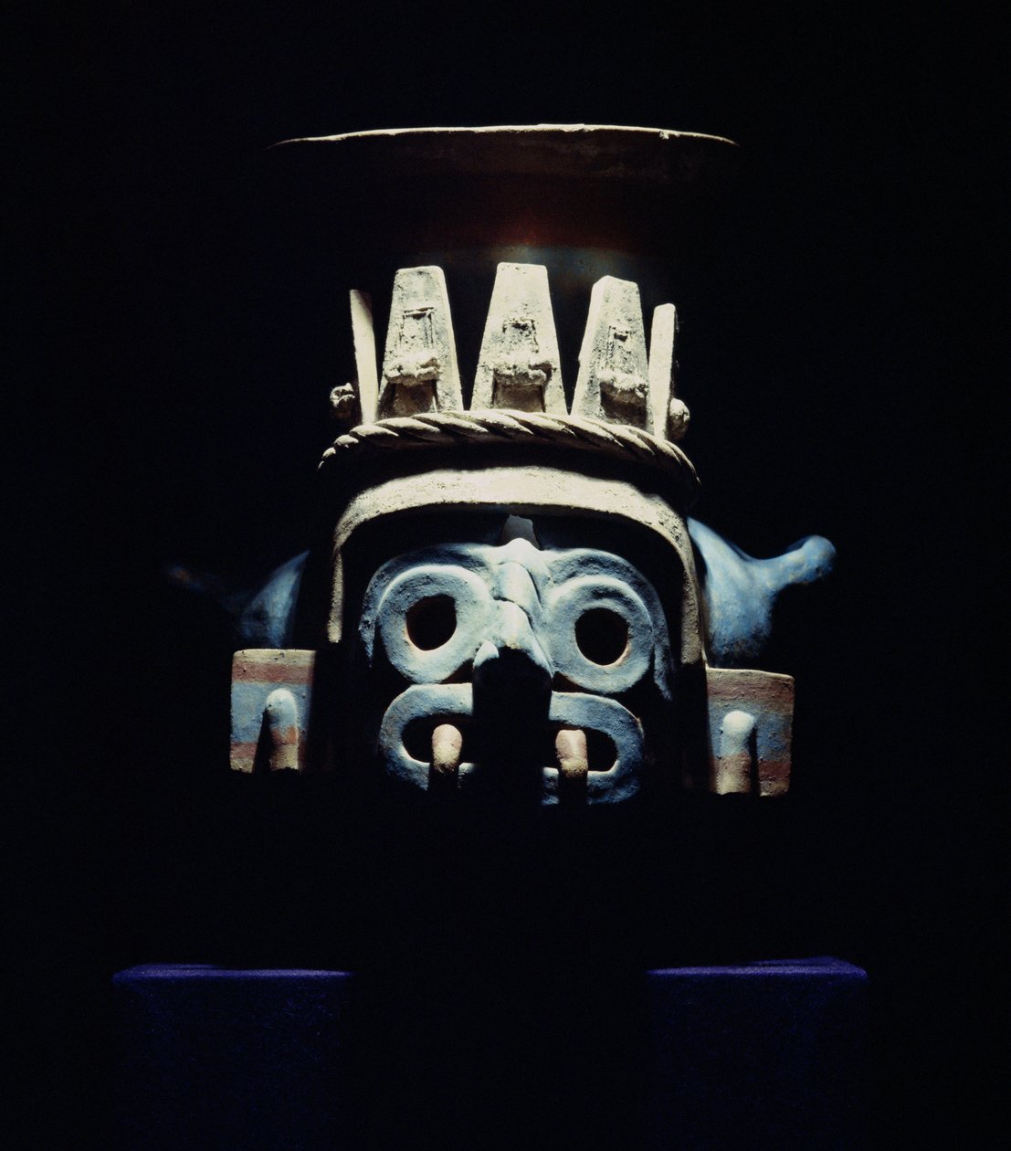 代表Tlacoc的Brazier，后期经典时期（陶瓷） 作者 阿兹台克人